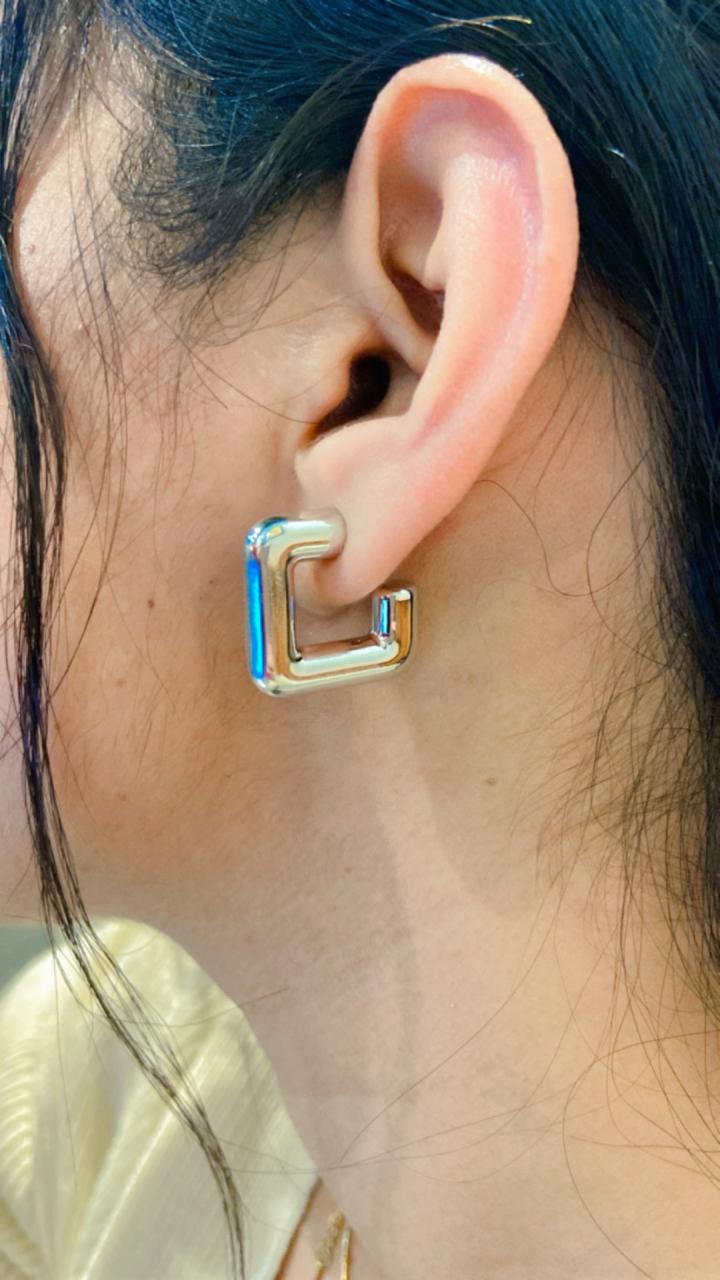 Statement square hoops π¨ π¨