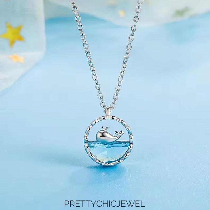 Dolphin Pendant π¬π¬
