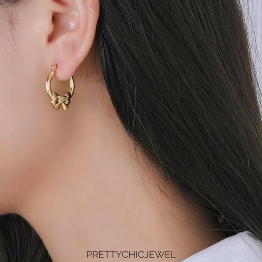Golden Bow 🎀🎀 Hoop Earrings